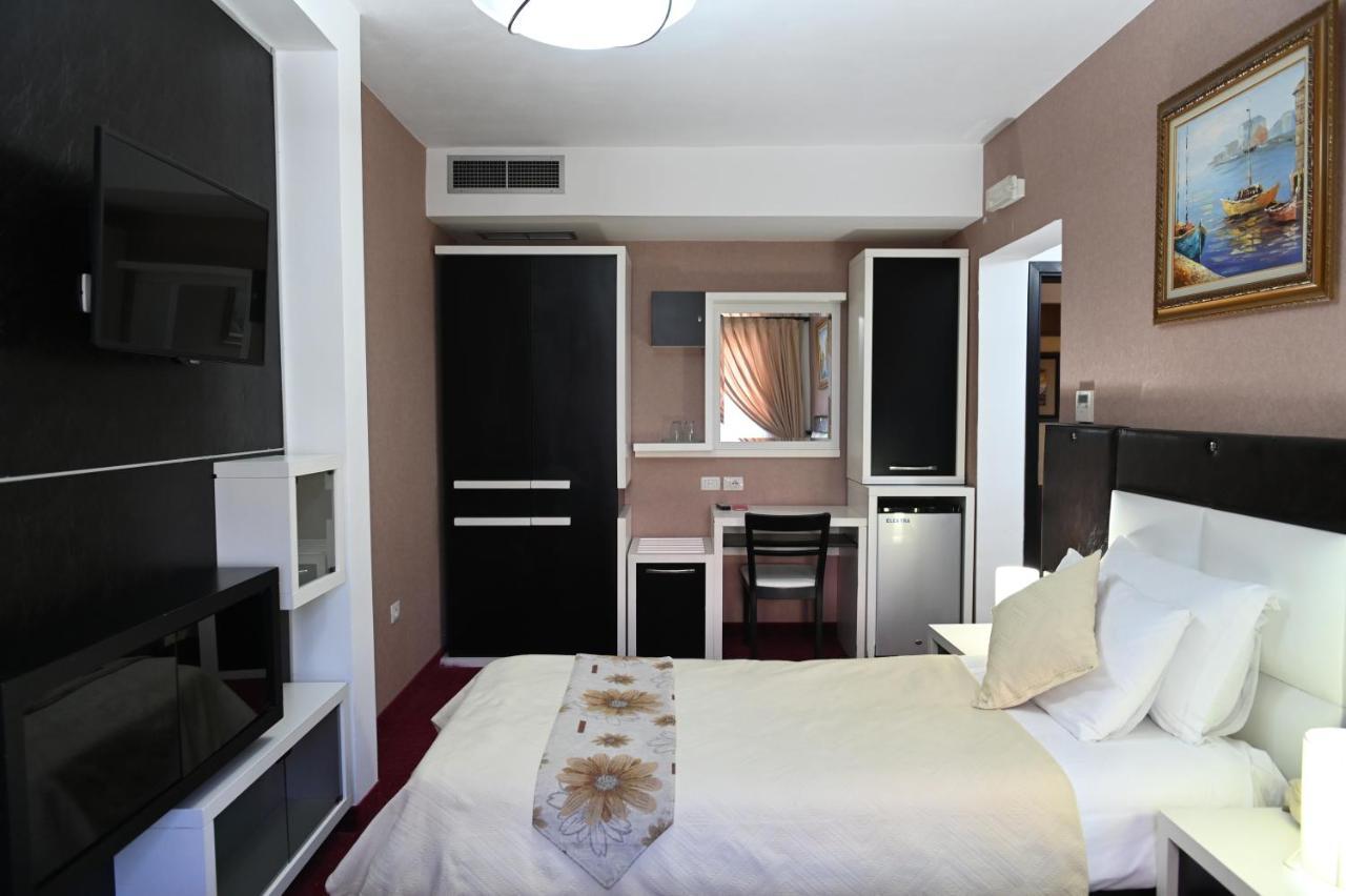 Hotel Liss Lezhe Luaran gambar
